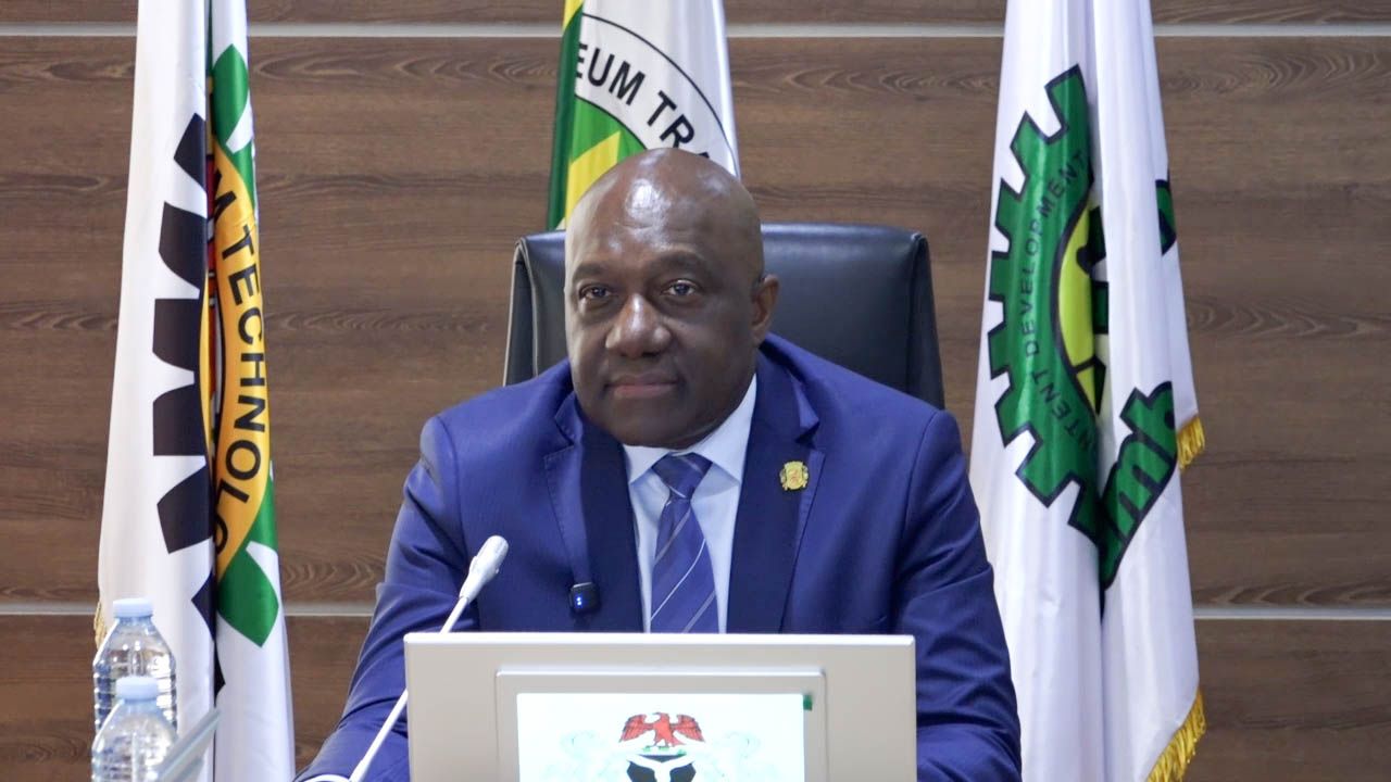 SEJOUR DE TRAVAIL DU MINISTRE DES HYDROCARBURES STEV SIMPLICE ONANGA AU NIGERIA